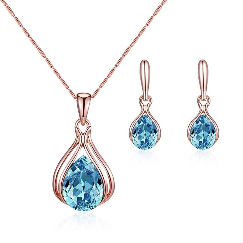 Green Red Drop Shape Necklace And Earrings Suite