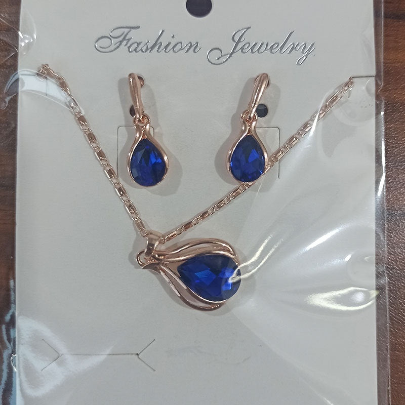 Green Red Drop Shape Necklace And Earrings Suite