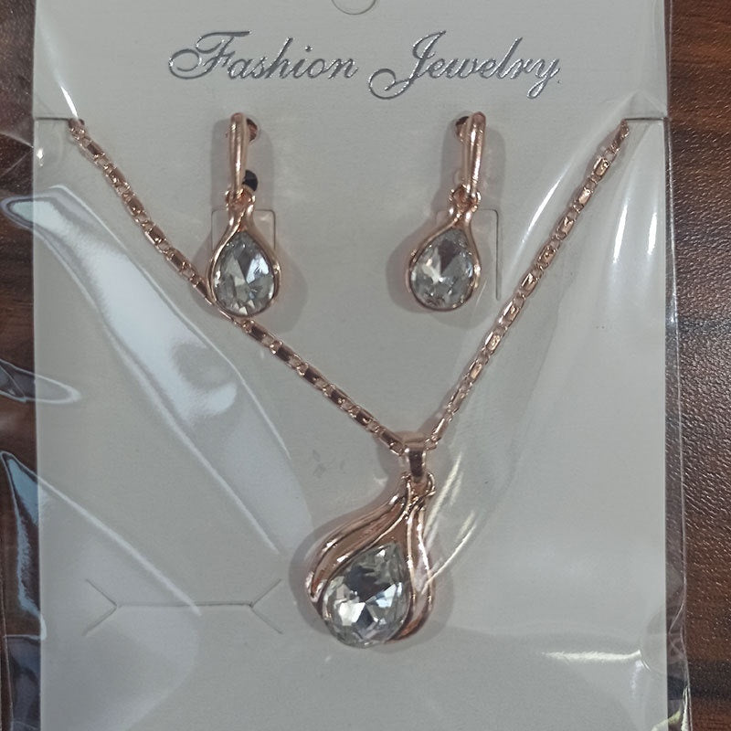 Green Red Drop Shape Necklace And Earrings Suite