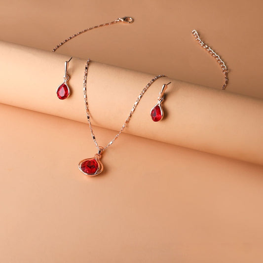 Green Red Drop Shape Necklace And Earrings Suite