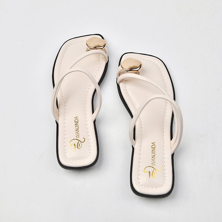 French Style Women's Fashionable Metal Toe Covering Flat Sandals
