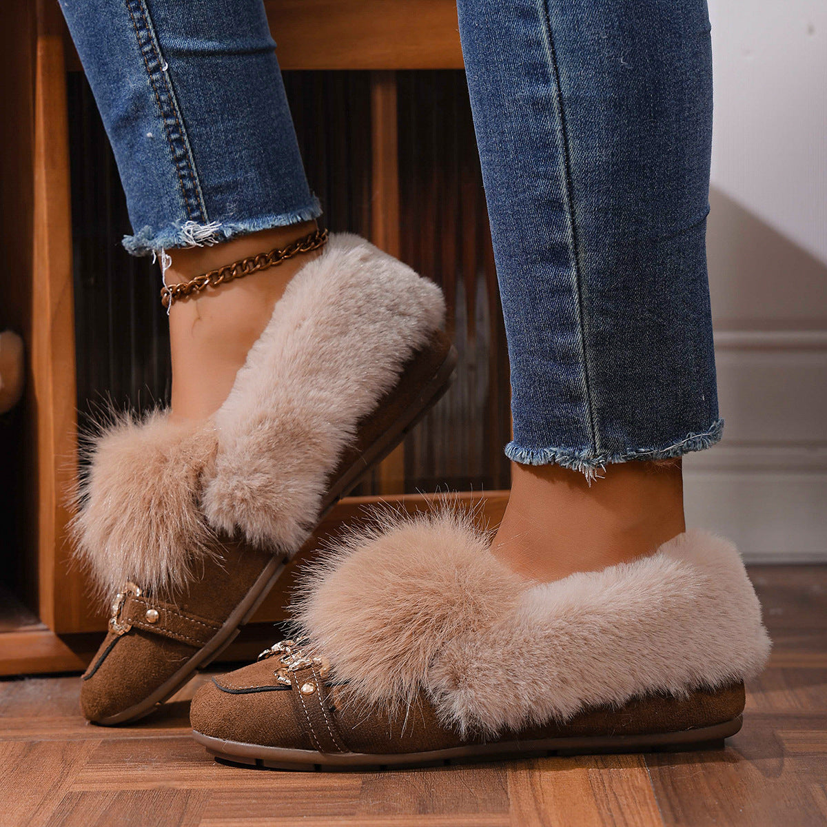 Cotton-padded With Velvet Lightweight And Comfortable Skin-friendly Plush Comfortable Versatile Women's Shoes