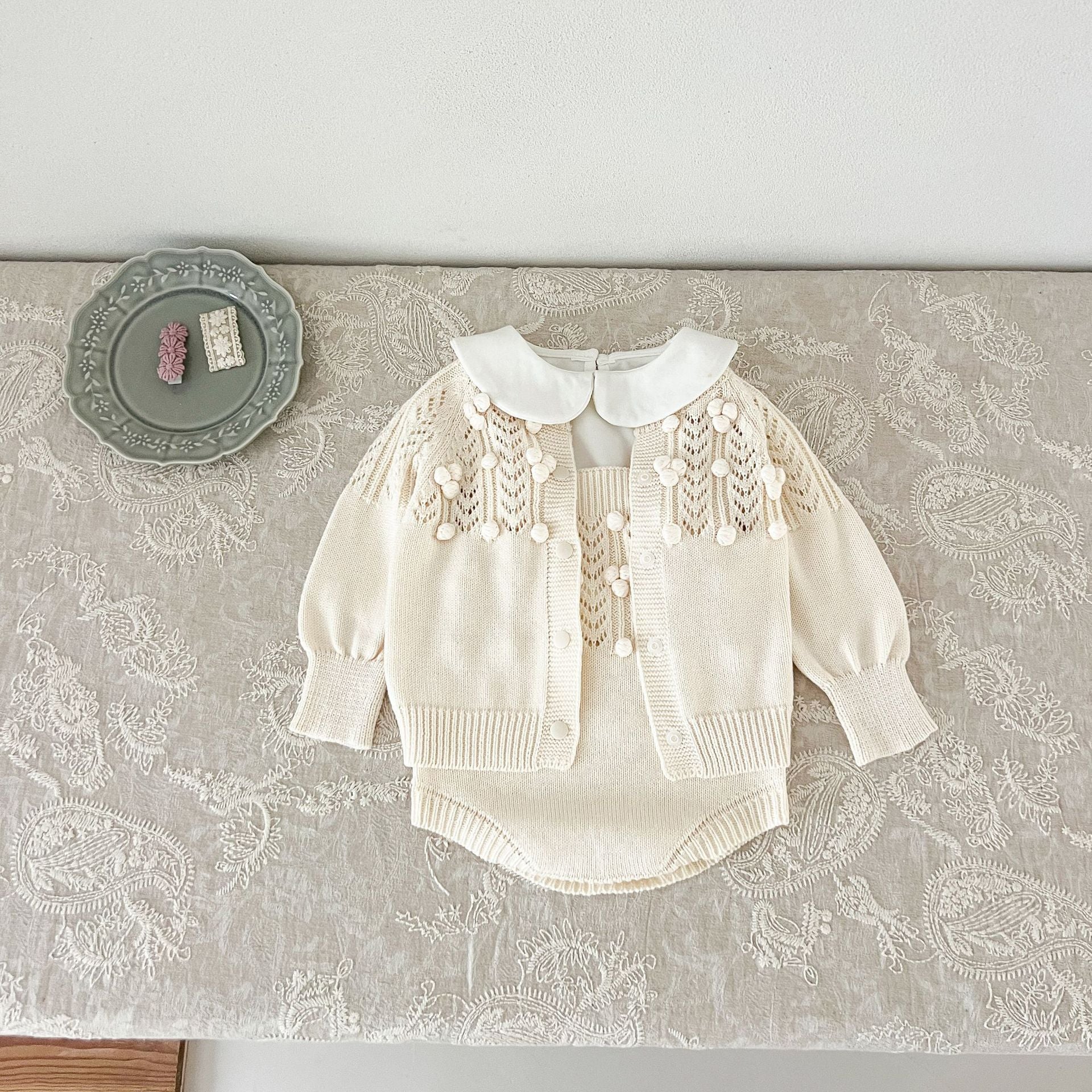 Baby Girl's Hand Hook Ball Round Neck Pullover Sweater