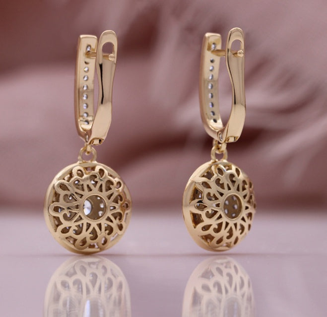 Full Diamond Round Earrings Champagne Gold Plated